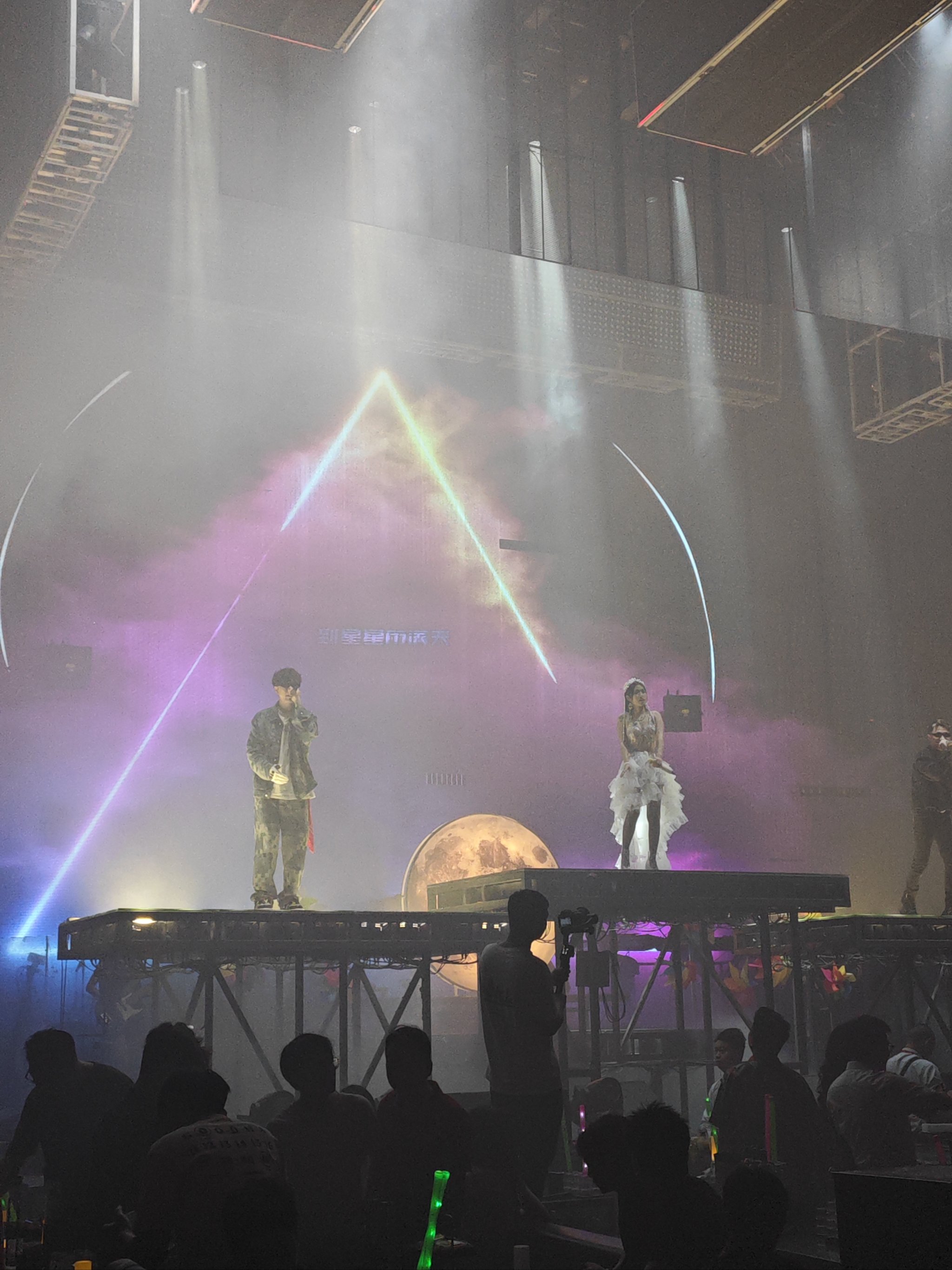 运城商务ktv低端场地优选-万荣县ktv预定